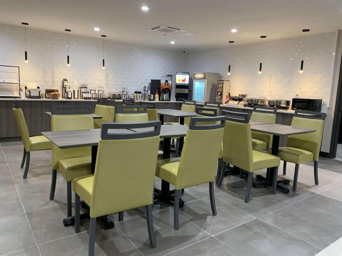 Best Western Plus Brooklyn-Prospect Park ニューヨーク エクステリア 写真
