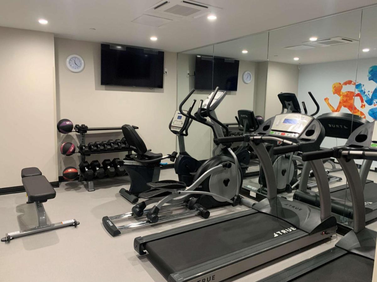 Best Western Plus Brooklyn-Prospect Park ニューヨーク エクステリア 写真
